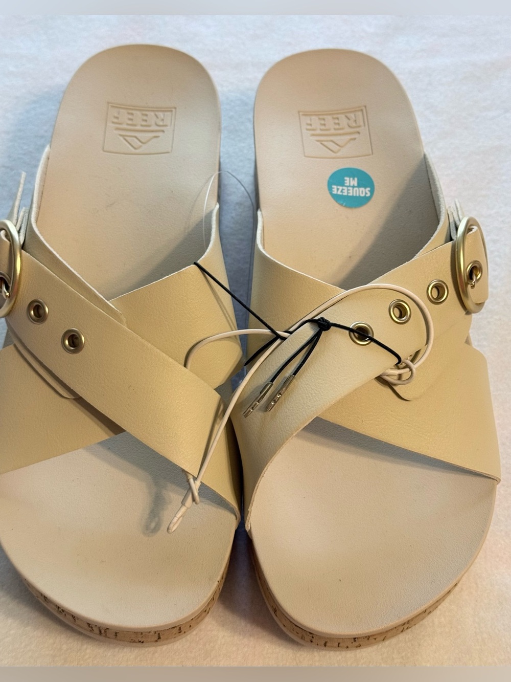 New Women’s Reef Vista Higher Gia Sandals. Size 10. Vintage Cork color.